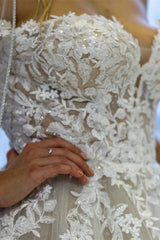 Gorgeous Lace Wedding Dress Off-the-Shoulder Tulle-27dress