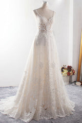 Gorgeous Straps Sweetheart Tulle Wedding Dress Sleeveless Sweetheart Appliques Bridal Gowns with Pearls Online-27dress