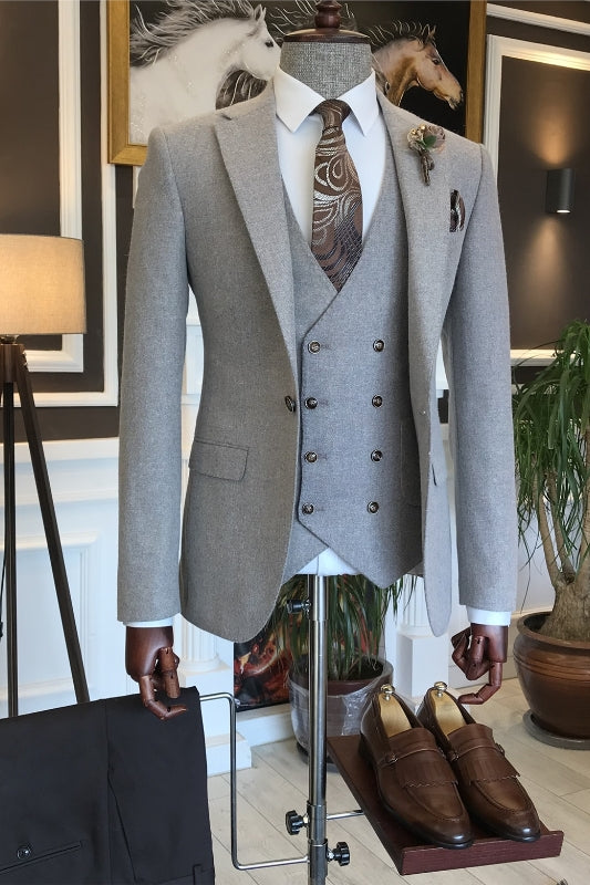 Notched Lapel Three Pieces Gray Prom Suits