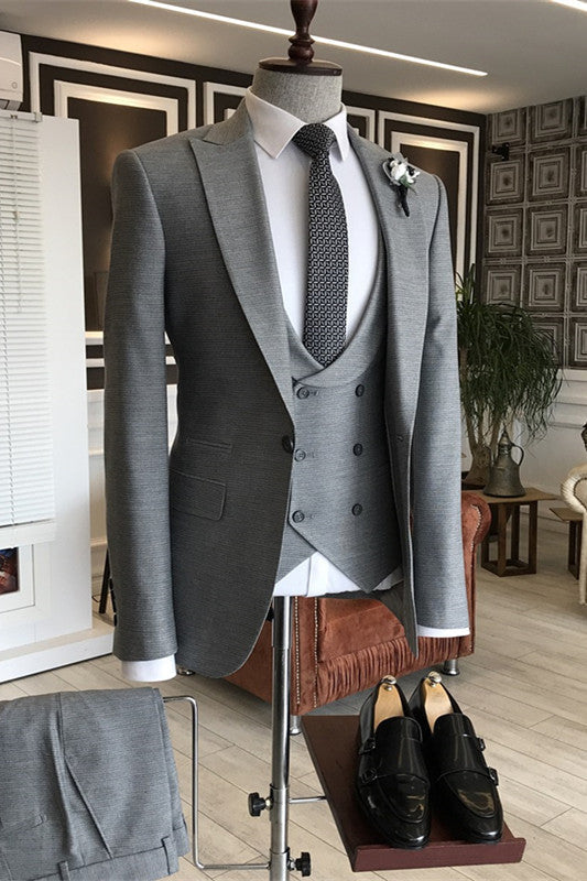 Peaked Lapel Slim Fit Three Pieces Gray Business Suits For Men