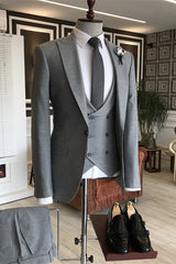 Peaked Lapel Slim Fit Three Pieces Gray Business Suits For Men