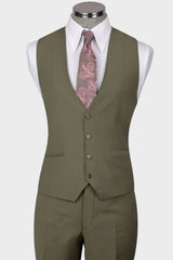 Peaked Lapel Three Pieces Men Green Prom Suits