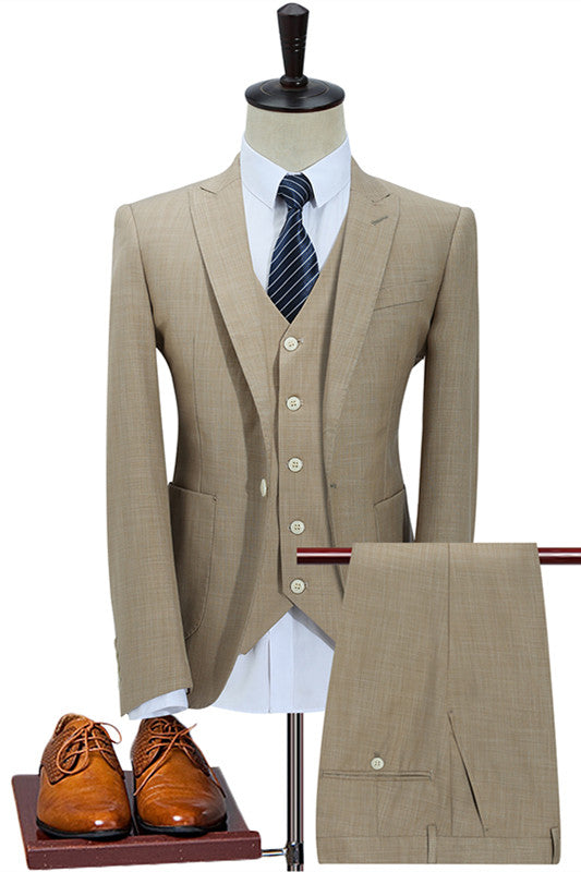 Khaki Stylish Three Pieces Peaked Lapel Men Business Suit