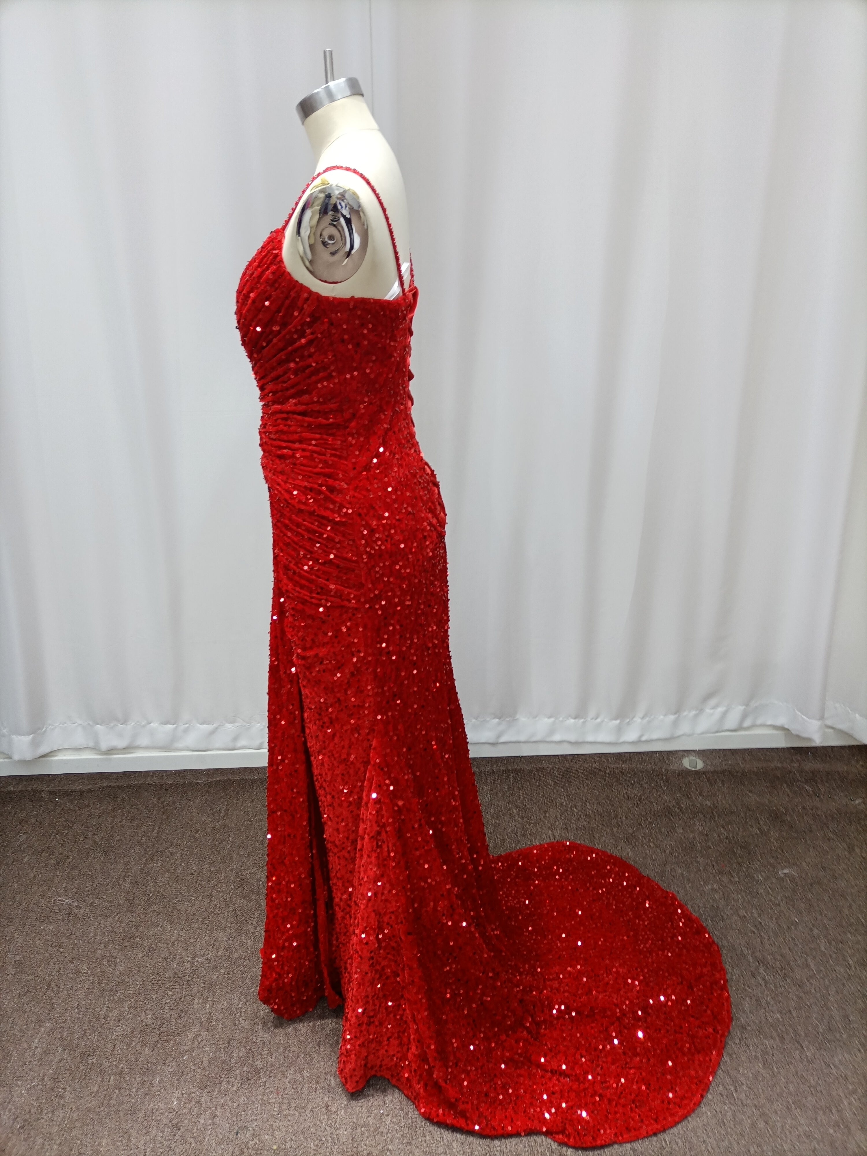 Mermaid Halter Sweetheart Sequined Long Backless Prom Dresses with High Split