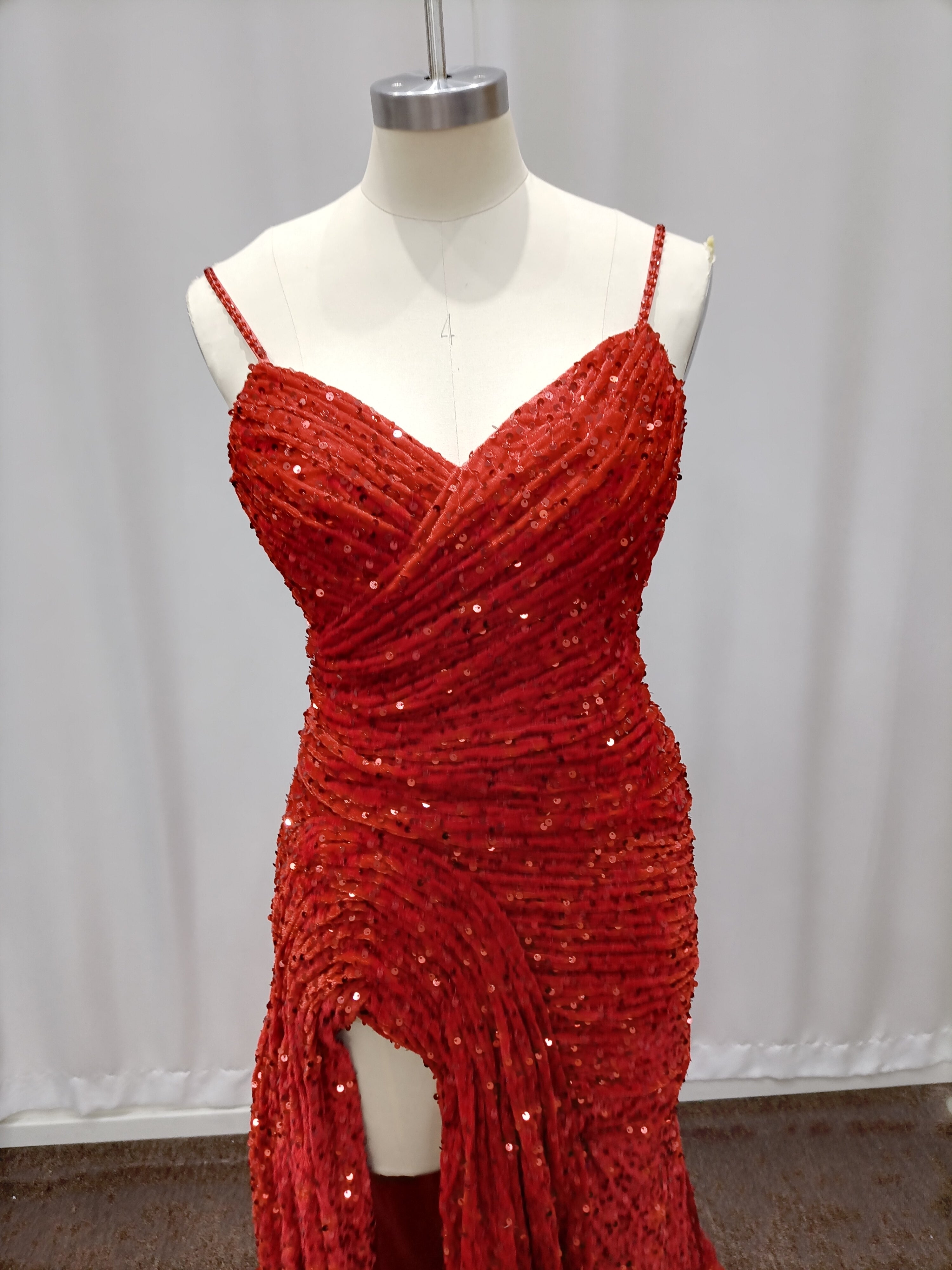 Mermaid Halter Sweetheart Sequined Long Backless Prom Dresses with High Split