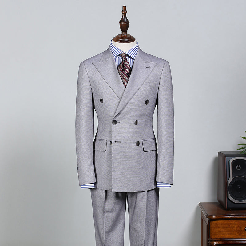 Light Gray Peaked Lapel Double Breasted Bespoke Business Suit