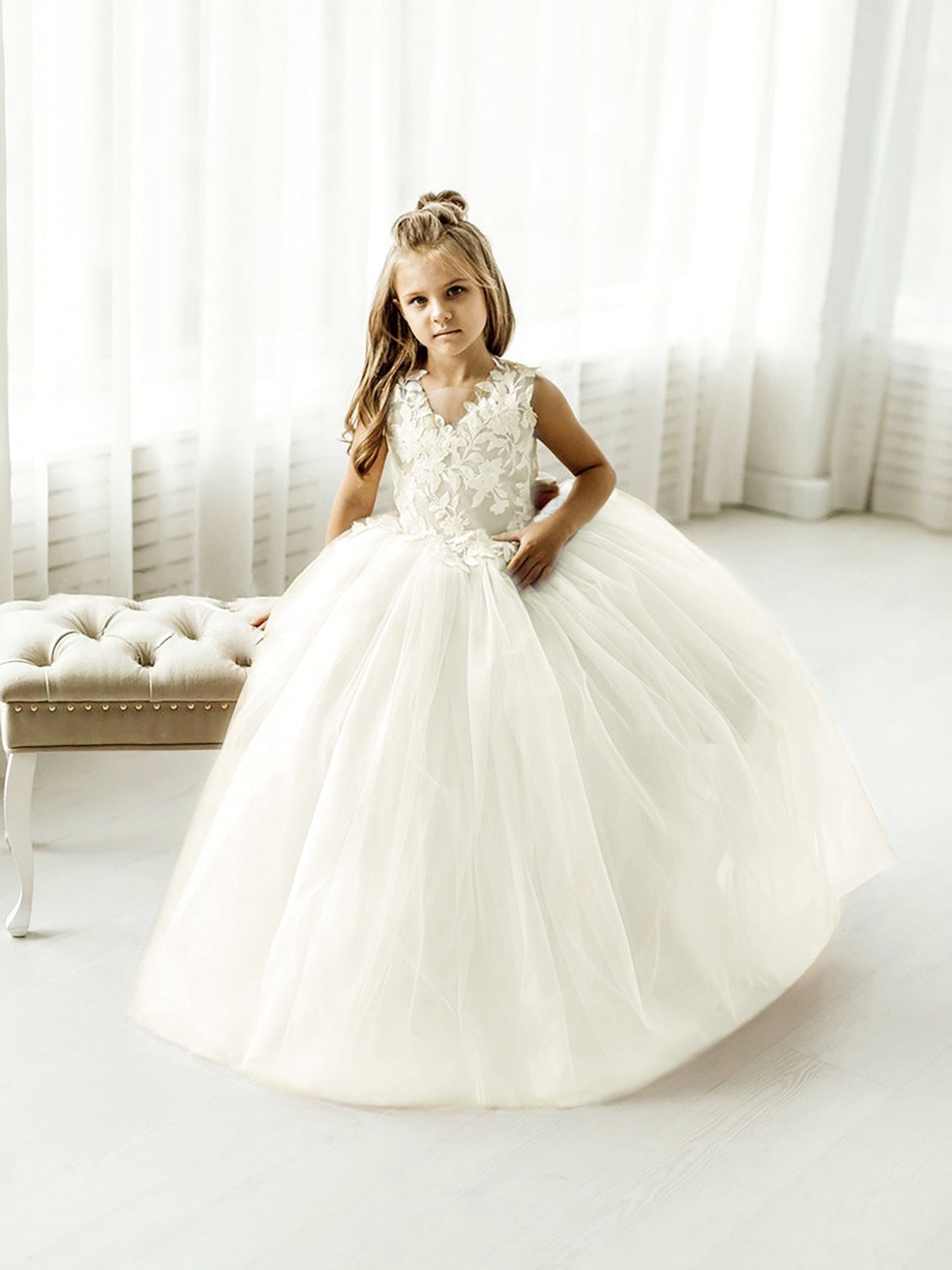 Long Ball Gown Tulle Lace Sleeveless Flower Girl Dress with Bow-27dress