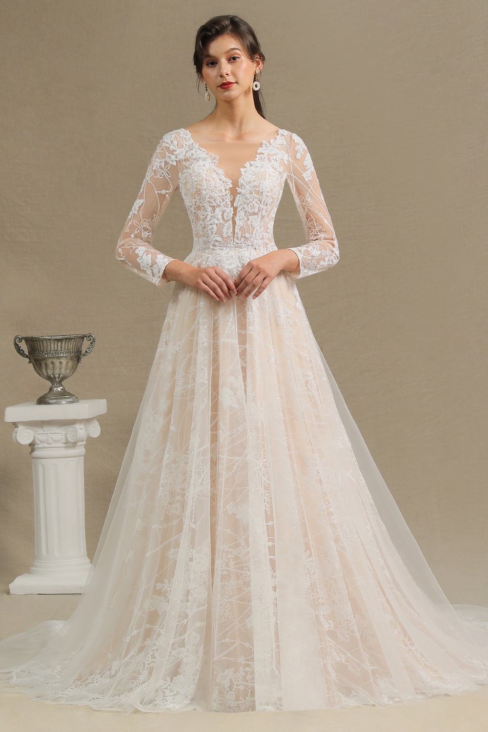 A-Line Long Sleeves Lace V-Neck Tulle Applique Wedding Dresses Online 27dress A-Line Long Sleeves Lace V-Neck Tulle Applique Wedding Dresses Online 27dress
