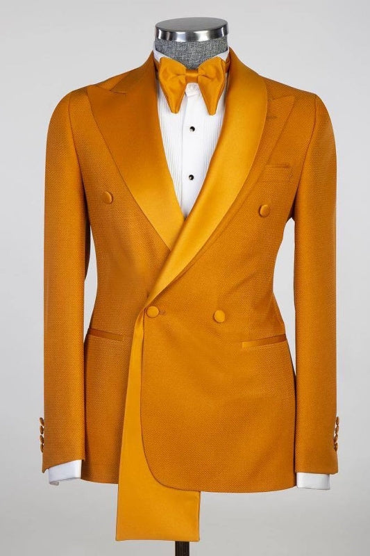 Modern Peaked Lapel Double Breasted Gold Prom Suits
