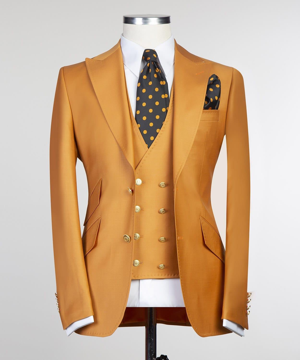 New Arrival Dark Peaked Lapel 3-Pieces Fashion Men Yellow Business Suits