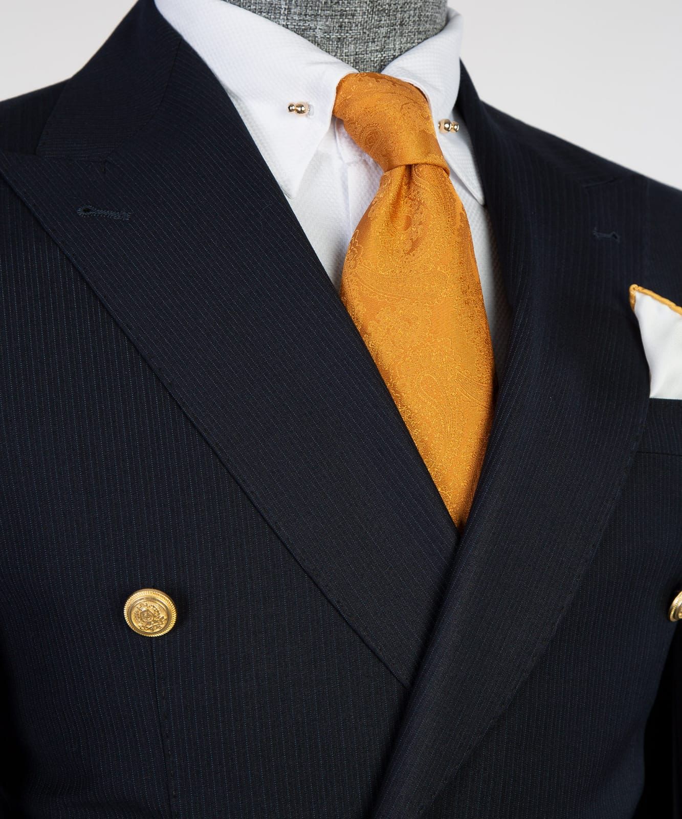 Newest Stripe Two Pieces Peaked Lapel Men Black Business Suits