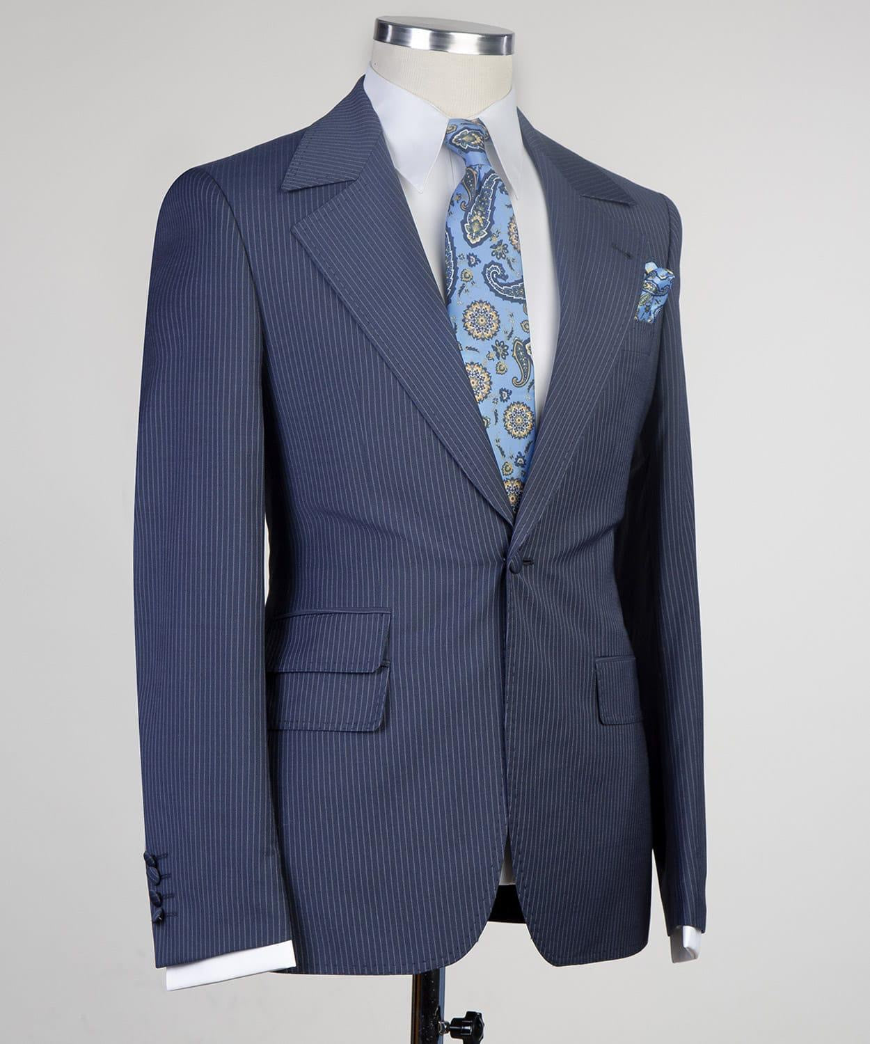 Newest Stripe Notched Lapel Three Pieces Men Navy Business Suits