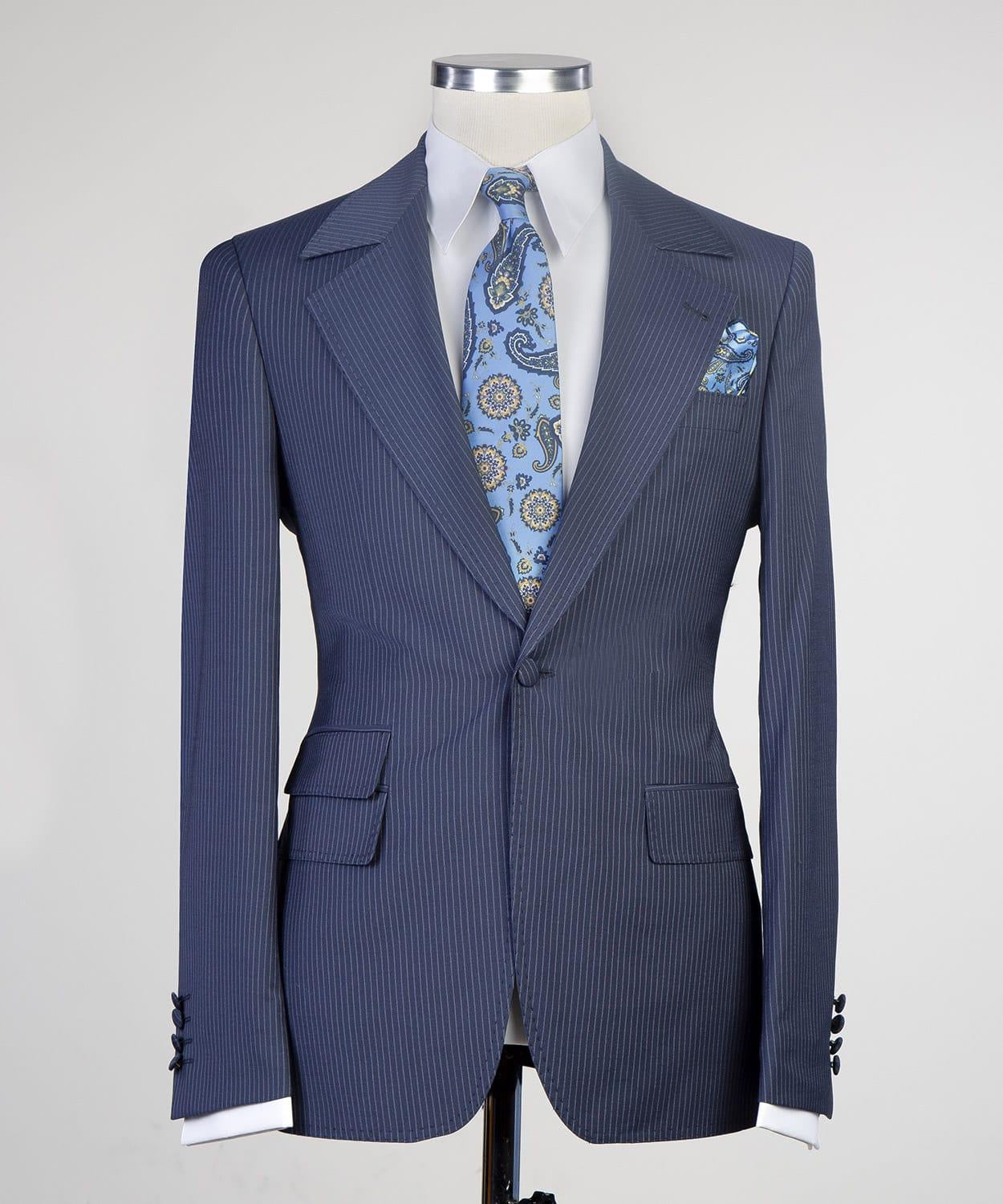 Newest Stripe Notched Lapel Three Pieces Men Navy Business Suits