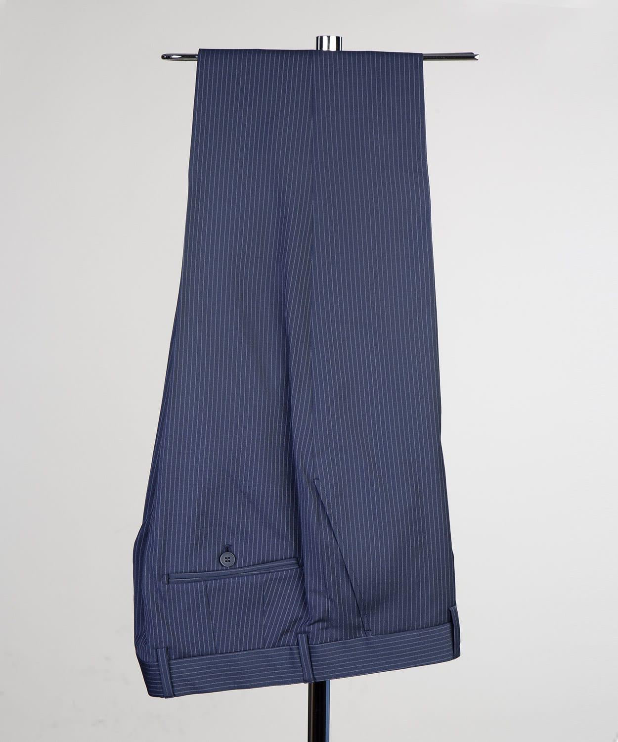 Newest Stripe Notched Lapel Three Pieces Men Navy Business Suits