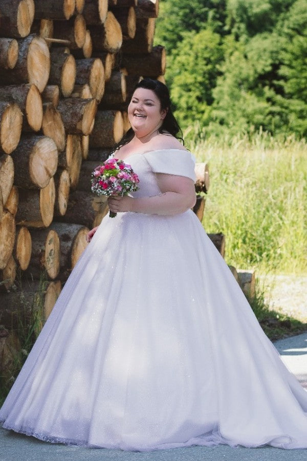 27DRESS Off-the-Shoulder Ball Gown Plus Size Tulle Wedding Dresses
