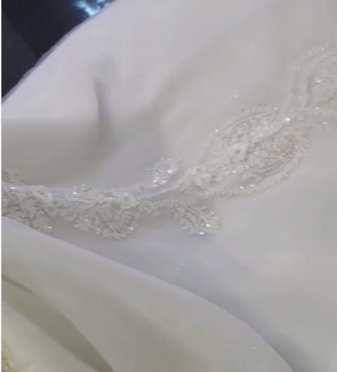 Off-the-Shoulder Mermaid Wedding Dress With Appliques Beads-27dress