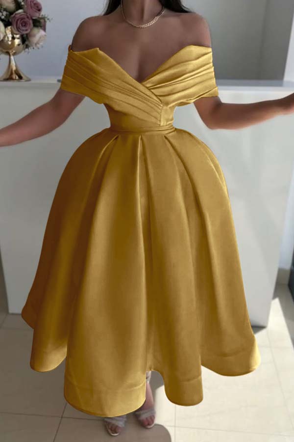 Off the Shoulder Sleeveless A Line Prom Dress With Pleated