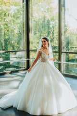 Off-the-Shoulder V-Neck Ball Gown Wedding Dress With Appliques-27dress