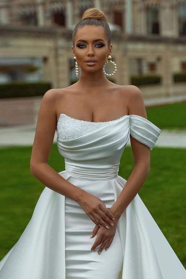 mermaid overskirt wedding dress Vintage Mermaid Overskirts Long Lace Wedding Dresses