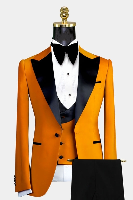 Orange Peaked Lapel Three Pieces Close Fitting Prom Suits