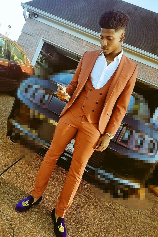 Orange Three Pieces Shawl Lapel Close Fitting Bespoke Men Prom Suits
