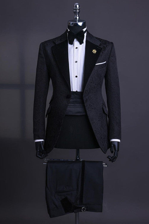 Peaked Lapel Three Pieces Chic Wedding Men Suits