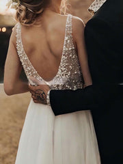 Pearl Detailed A-Line V-Neck Tulle Sweep Train Wedding Dress