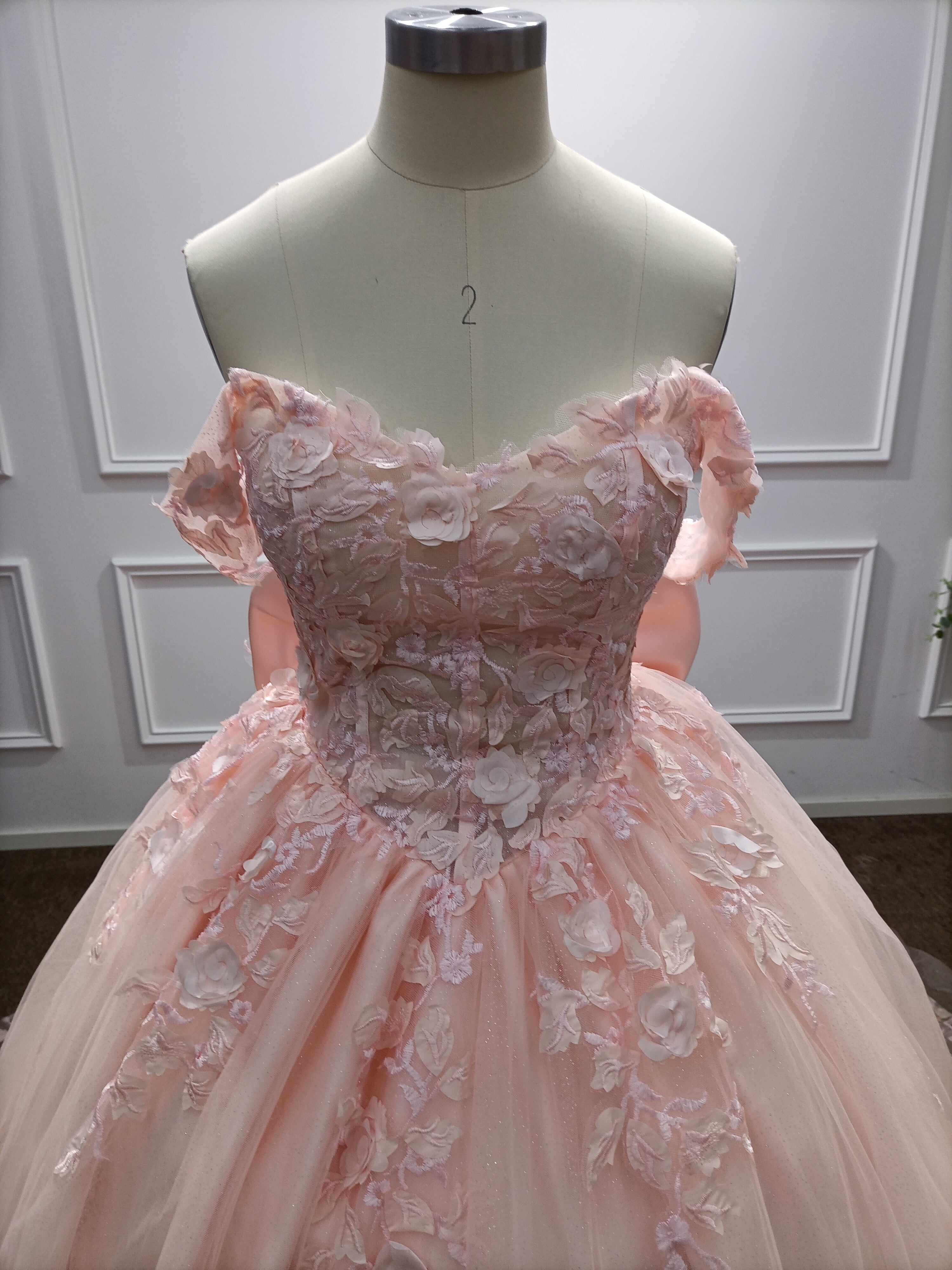 27DRESS Pink Off-the-Shoulder Ball Gown Evening Dresses with Bow and Applique