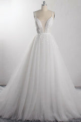 Sexy A-Line Spaghetti Straps Tulle Wedding Dress Deep-V-Neck Appliques Sleeveless Bridal Gowns Online-27dress