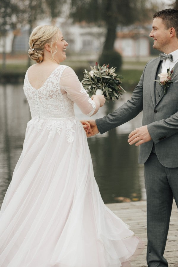 27DRESS Simple Half Sleeves Plus Size A-line Lace Wedding Dresses