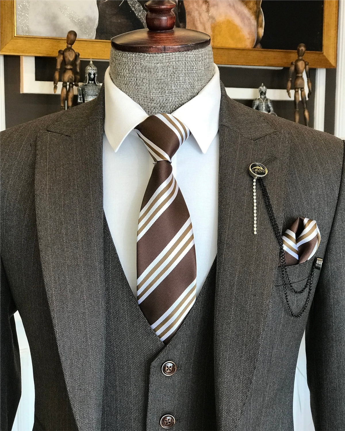 Striped Peaked Lapel Three Pieces Business Suits