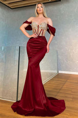 Stunning Pink Mermaid Off the Shoulder Long Prom Dress With Appliques