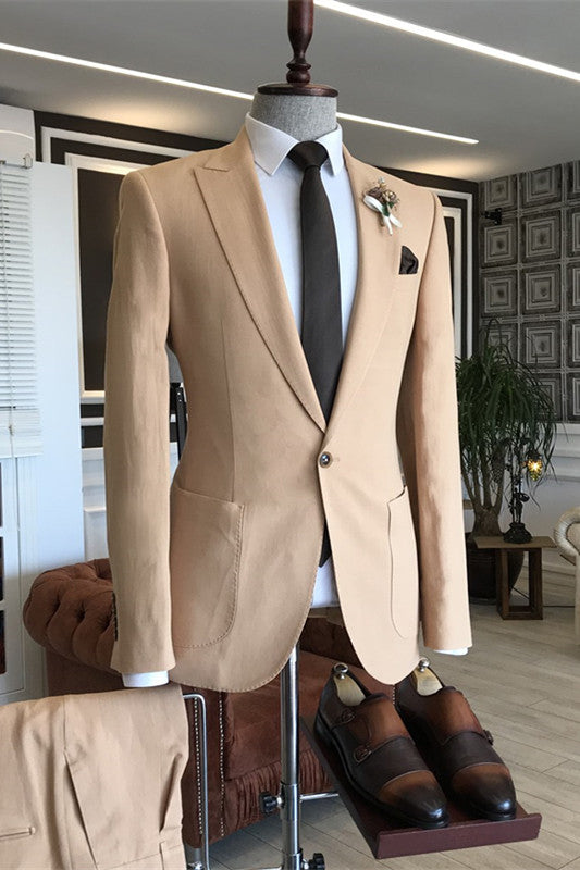 Stylish Champagne Peaked Lapel Prom Suits For Men