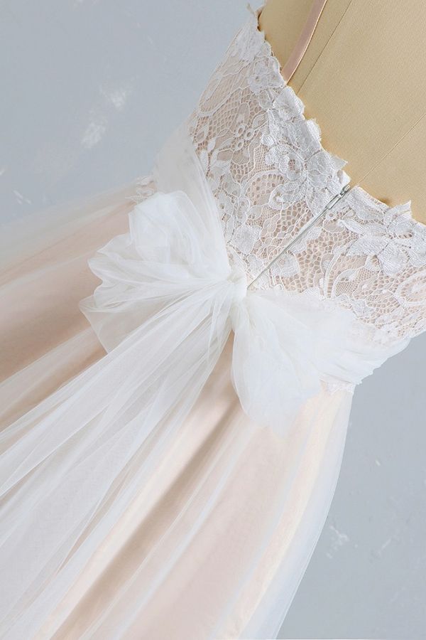 Stylish Spaghetti Straps Sleeveless Lace Wedding Dresses Champgne A-line Ruffles Bridal Gowns On Sale-27dress