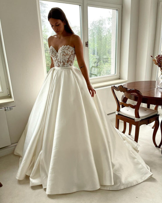 Sweetheart Lace Bridal Gowns Appliques Princess-27dress