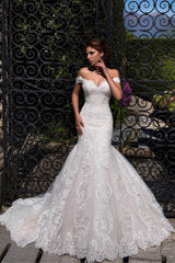 Sweetheart Off-the-shoulder Mermaid Wedding Dress with Lace Appliques-27dress