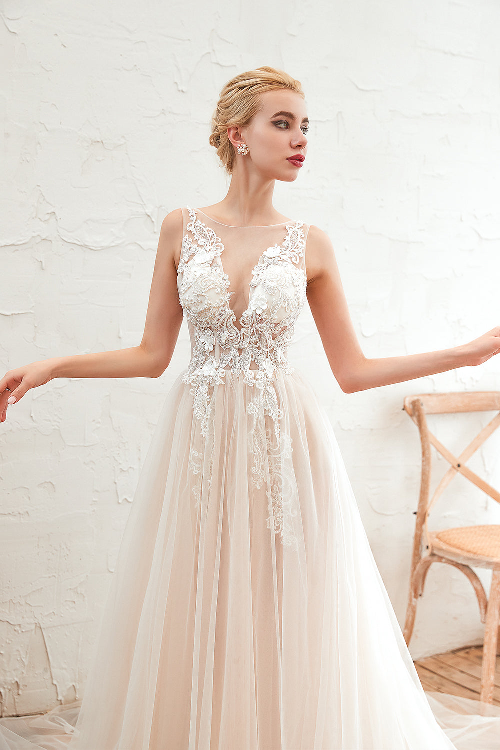 Unique Tulle V-Neck Ivory Affordable Wedding Dress with Appliques-27dress