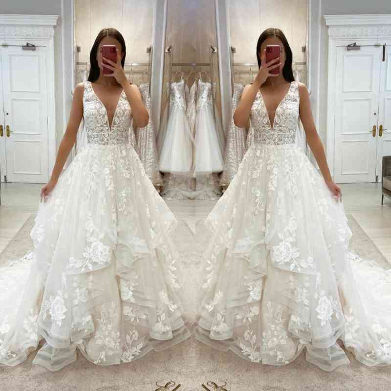 V-Neck Open Back Wedding Dress Lace Sleeveless-27dress