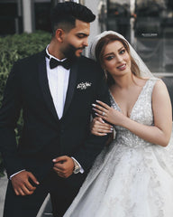 V-Neck Sleeveless Ball Gown Wedding Dress With Silver Applqiues-27dress