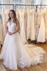 V-Neck Sleeveless Beach Wedding Dress Tulle With Appliques-27dress