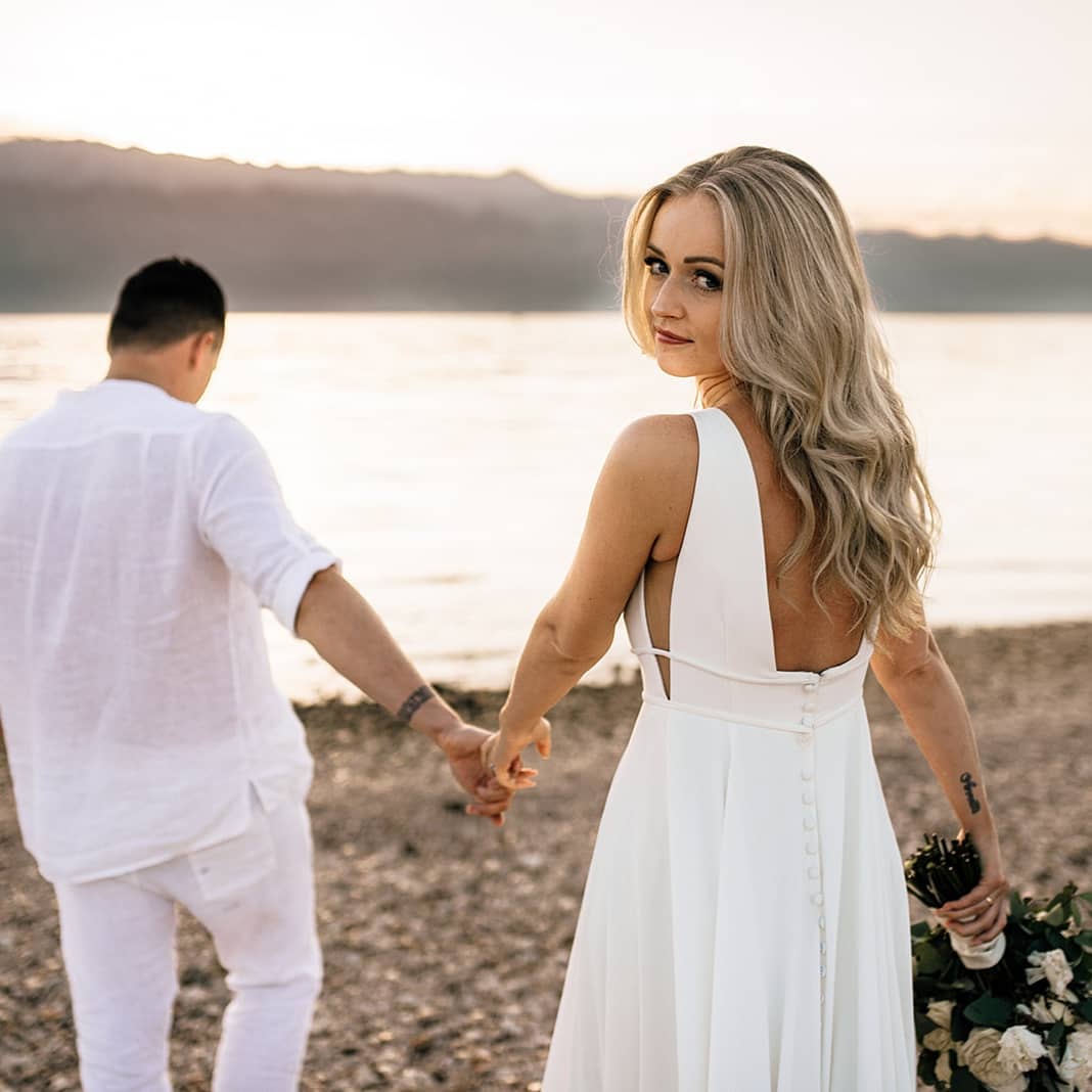V-Neck Sleeveless Wedding Dress Beach Long-27dress