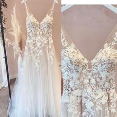 V-Neck Wedding Dress Sleeveless Tulle With Lace Appliques-27dress