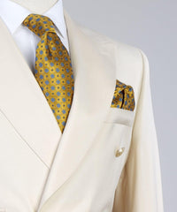 Double Breasted Stylish Peaked Lapel Men White Business Suits