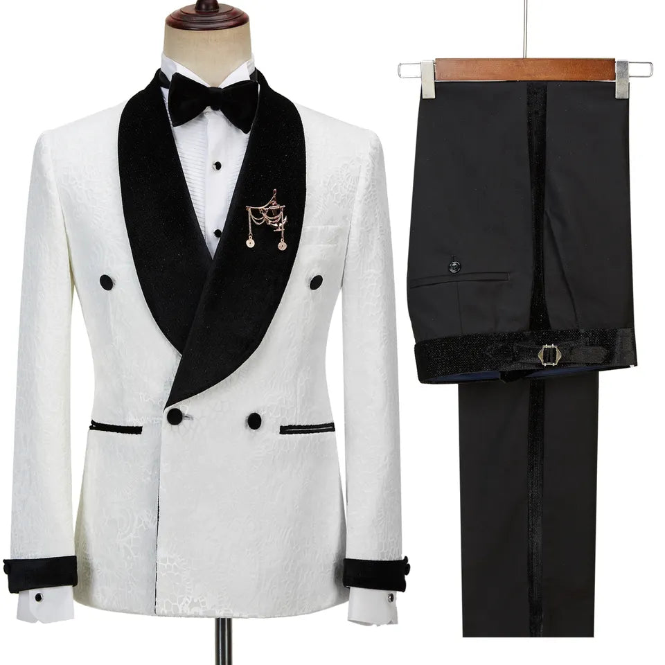 Jacquard Double Breasted White Wedding Suits With Black Velvet Lapel