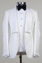 White Jacquard Shawl Lapel Three Pieces Men Suits For Wedding