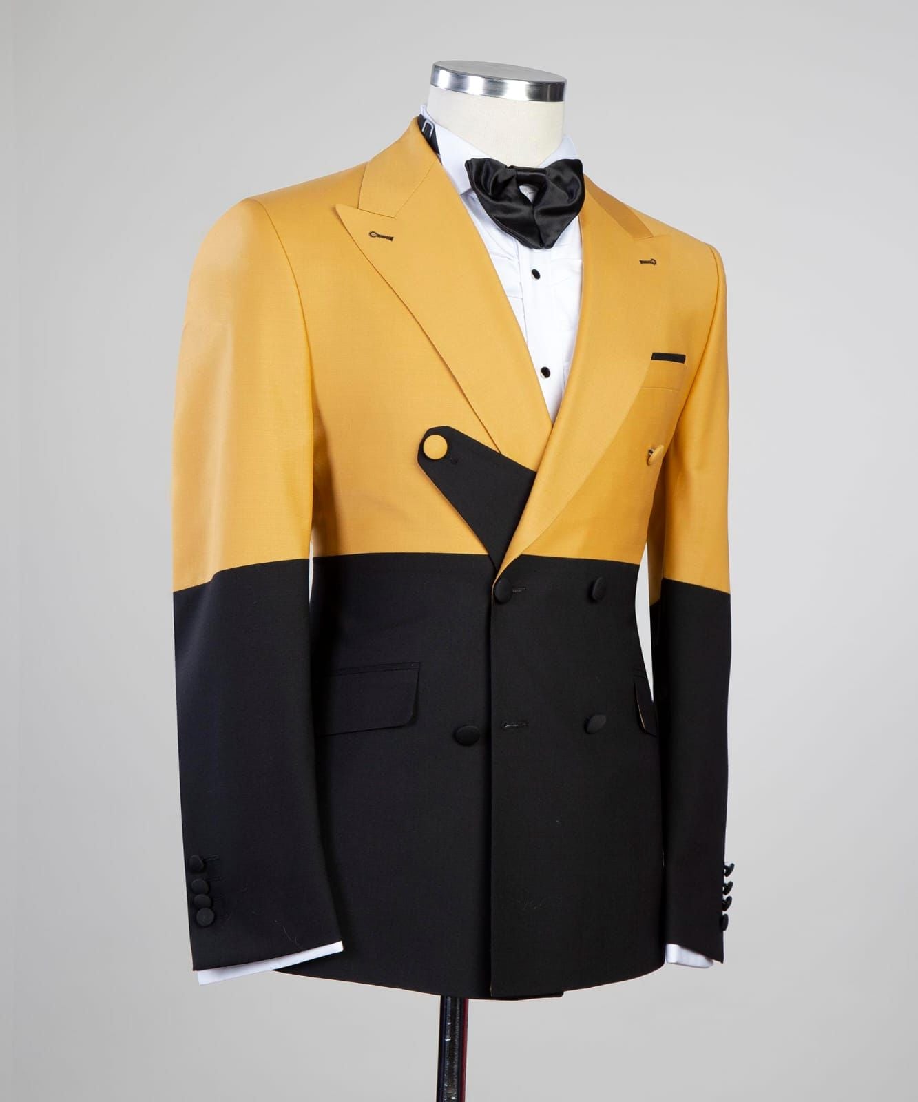 And Two Pieces Close Fitting Yellow Black Prom Suits